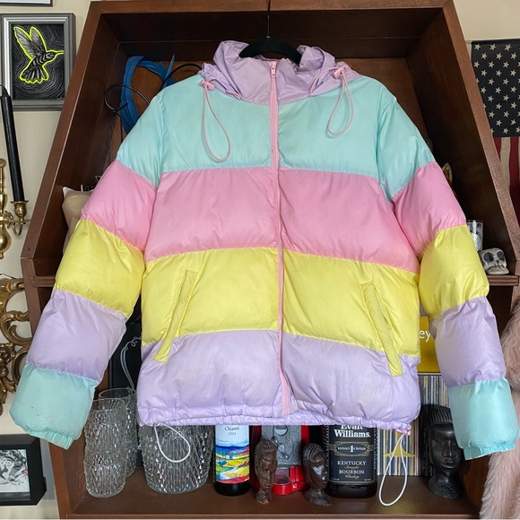Jackets & Blazers - Rainbow Bright Pastel Pink Blue Yellow Purple Colorful Puffer Jacket - size 4